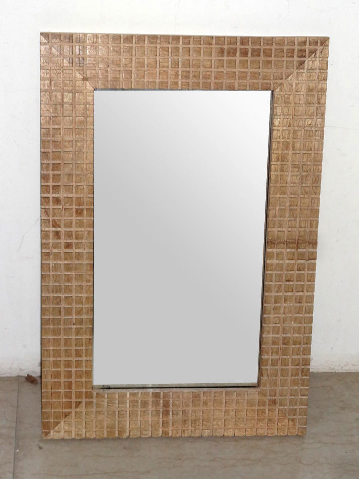 กระจกติดผนัง