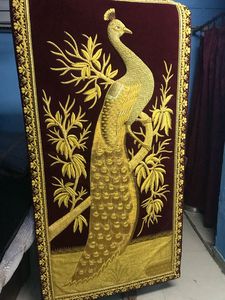 手作りのモダンデザインの伝統的なザリジュエルカーペット洗練されたスペースのための芸術の傑作半貴重な石