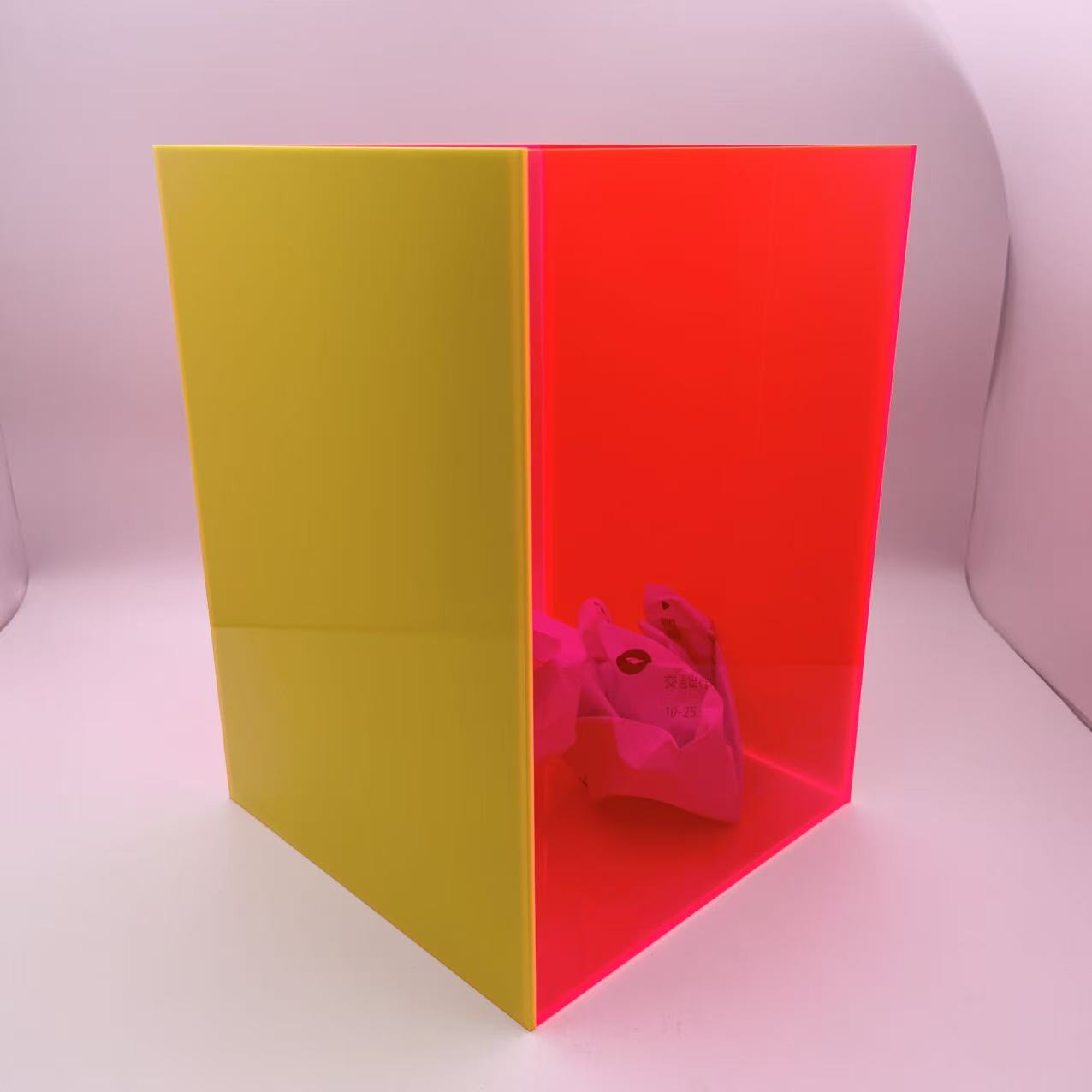 Amarillo/Rojo/Rosa neón