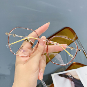 กรอบออปติคอลขนาดใหญ่พร้อมขาตั้งกรอบแว่นตาสำหรับใบหน้าขนาดเล็ก - Product Image 3