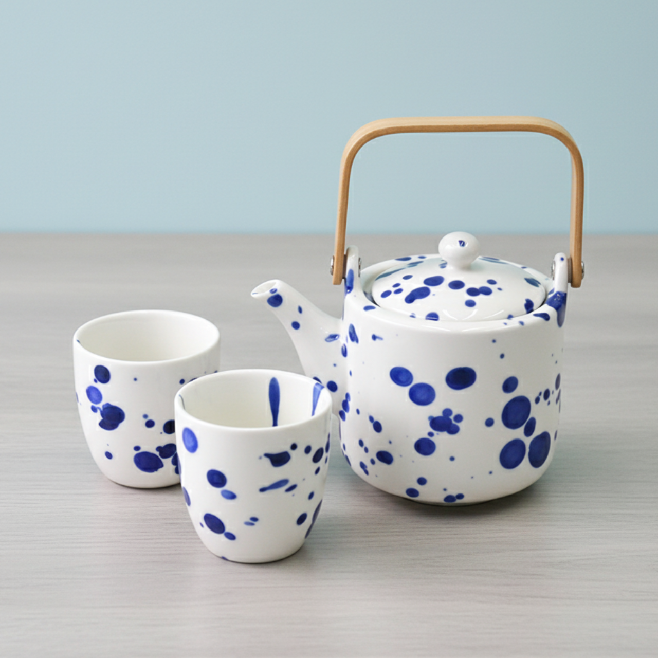 White(SPRAY SPECKLED BLUE)