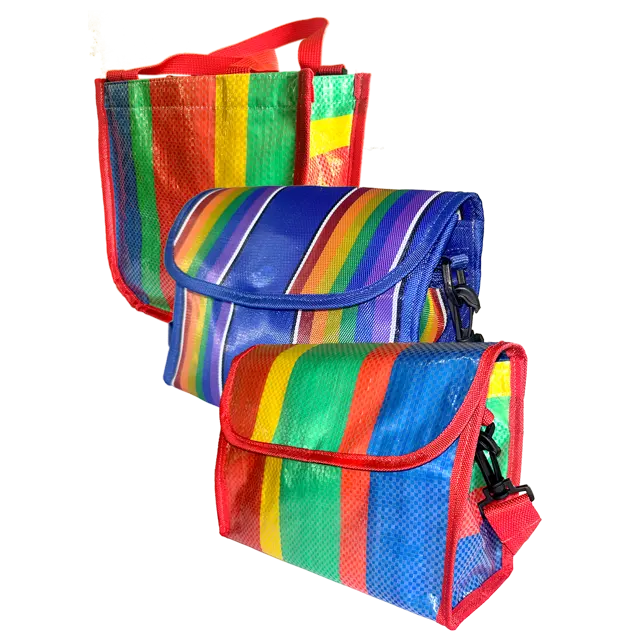 Sacos de lona coloridos exclusivos da Tailândia, tiras de plástico arco-íris tecidas com tecido intrincado