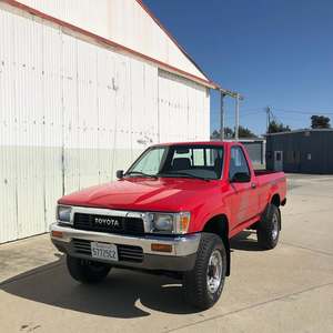1984/1985/1993/1988/1986/1989/2016/2017/2018/2025 Toyotta皮卡4x4 HZJ 79单驾驶室4.2l柴油皮卡低价出售