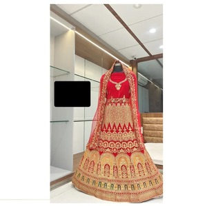 Hindistan'dan doğrudan yetişkinler için zengin nakış ağır sınır ve <span class=keywords><strong>Net</strong></span> Dupatta ile en kaliteli kadife Lehenga Choli