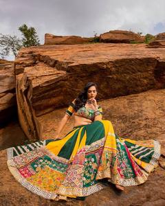lehenga choli与镜子工作衬衫和dupatta为印度节日navratri彩色<span class=keywords><strong>lengha</strong></span>为女性传统choli