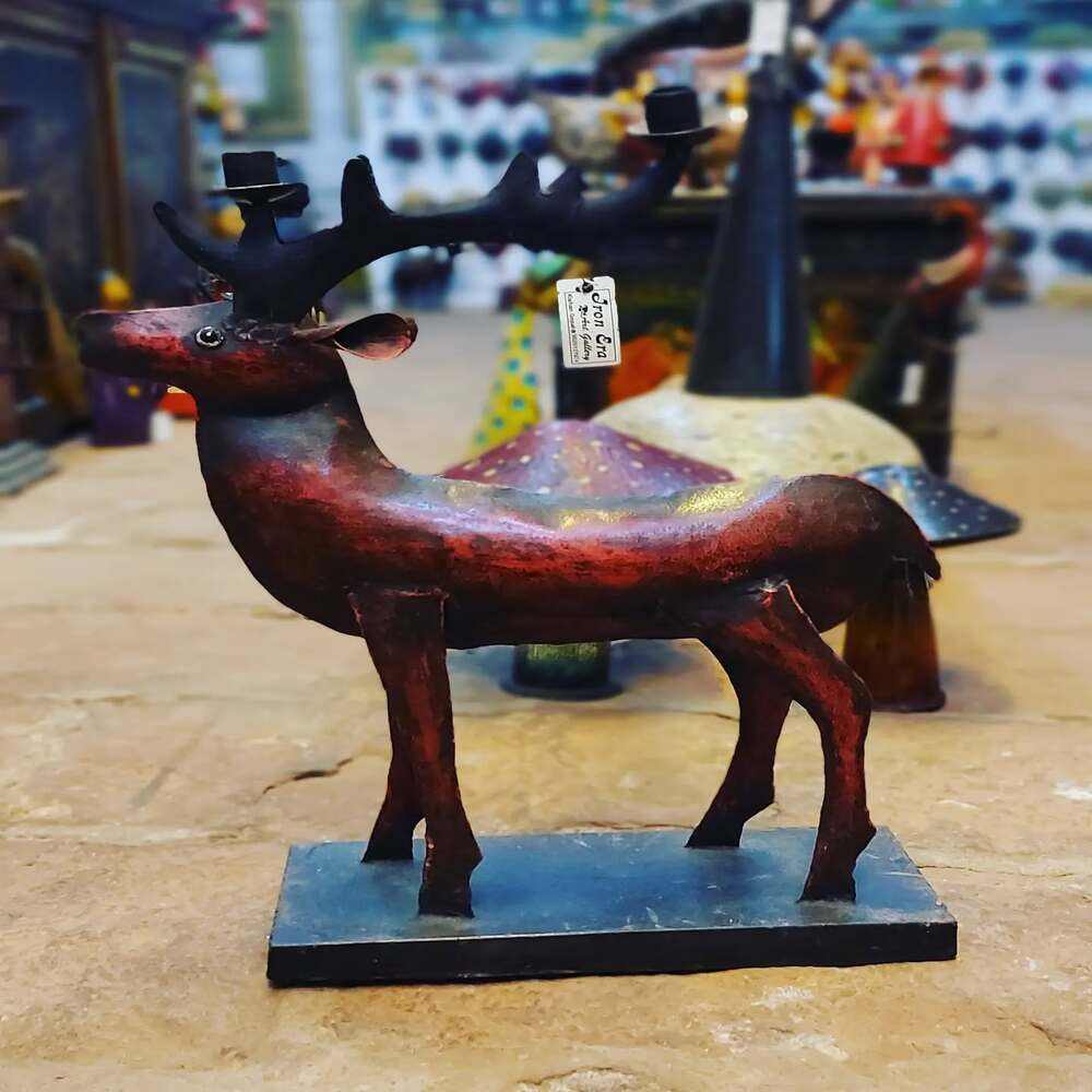 สีดำสีกากี