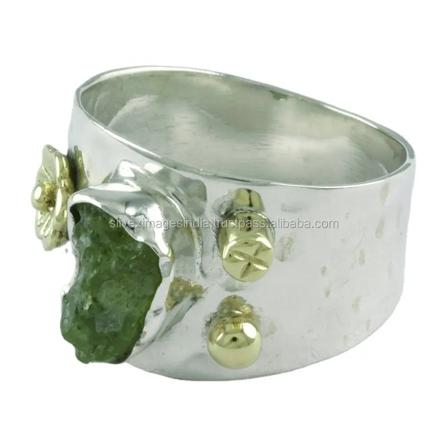 Commercio all'ingrosso grezzo peridoto gemma anello bicolore gioielli in argento indiano anello in argento Sterling 925 fornitore fine donne esclusive jewe