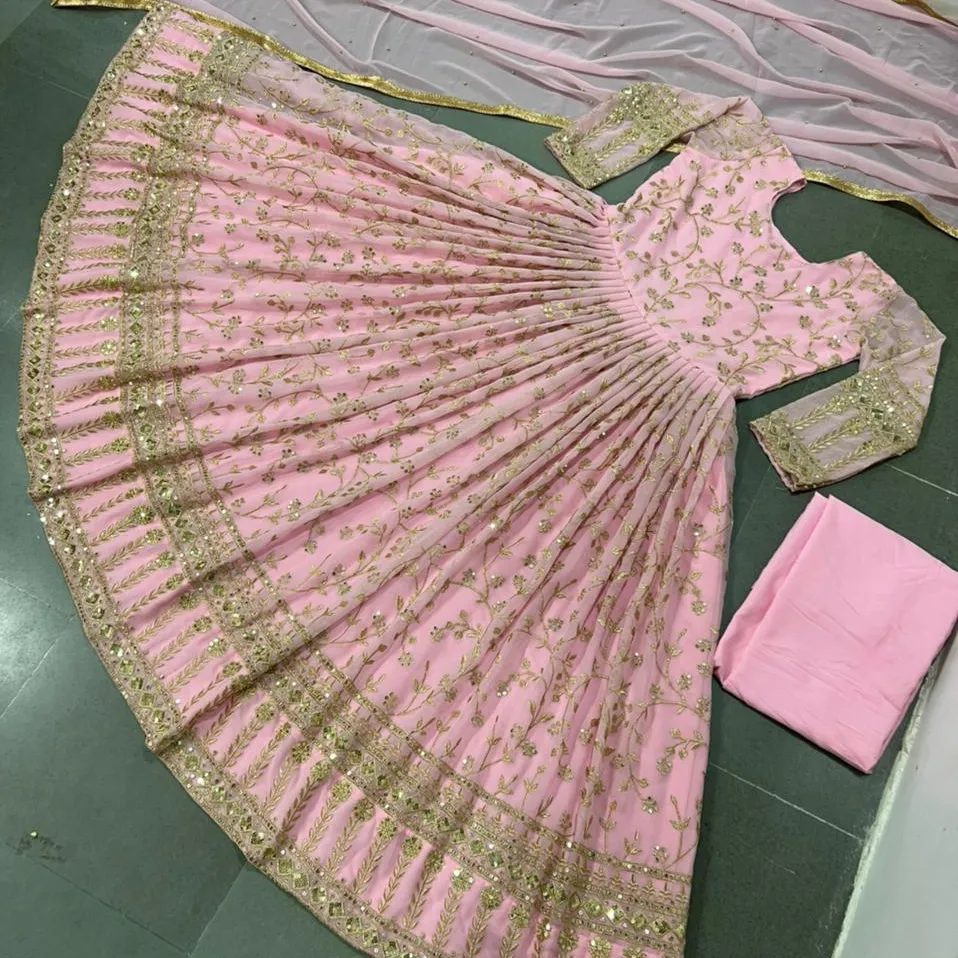 Moda alla moda per le donne abito lungo kurti ricamato in georgette Anarkali con abito dupatta da sposa Partywear India 2022 per ragazza