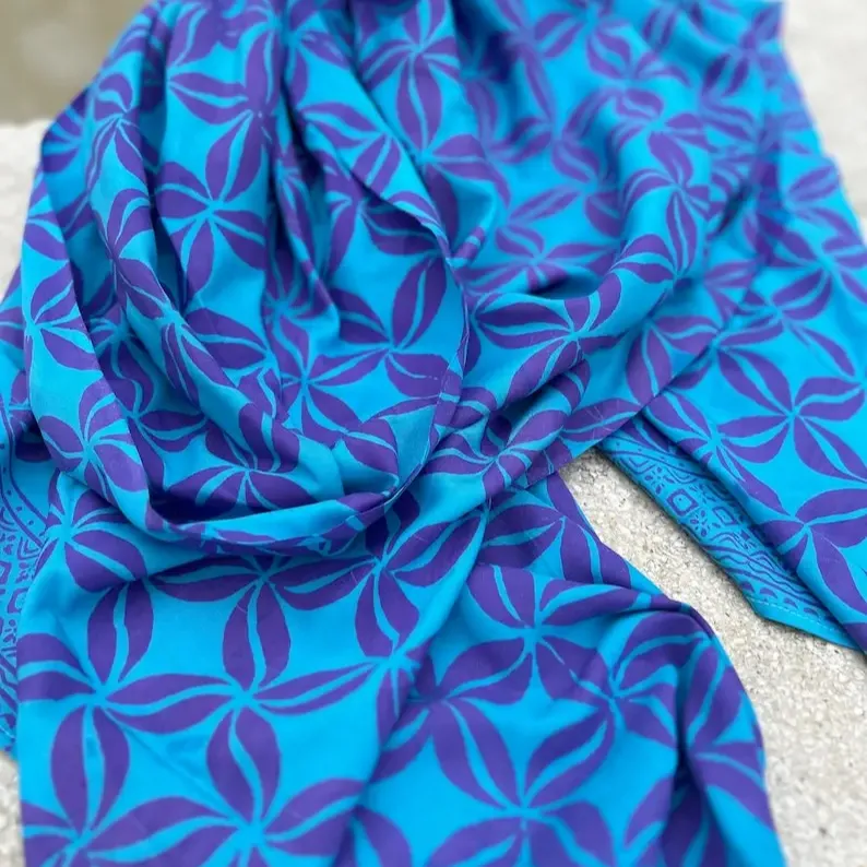 Yeni varış Hawaiian Sarong Pareo çok renkli 100% Rayon toptan özel hint üretici Beachwear Sarong örtbas