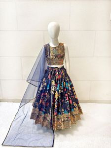 现成设计师丝绸<span class=keywords><strong>Lehenga</strong></span> <span class=keywords><strong>Choli</strong></span>儿童和女孩印度开斋节派对服装