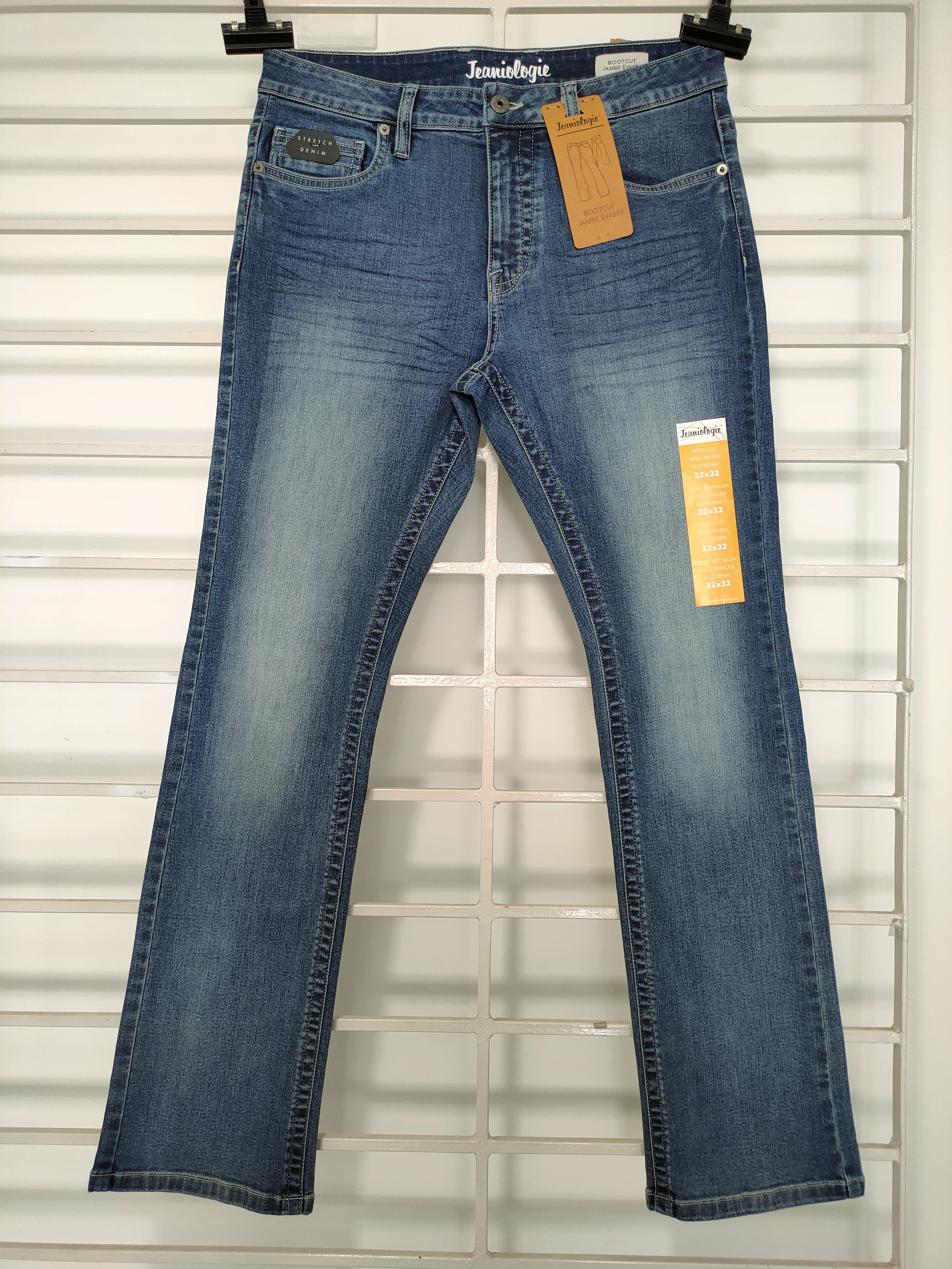 As per picture or buyer demand