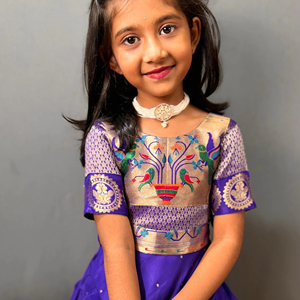 传统儿童礼服Paithani <span class=keywords><strong>Lehenga</strong></span>配编织提花腰带