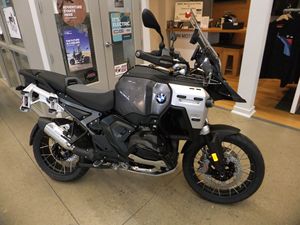 BMWW R 1300 GS/GSアドベンチャー/GSトロフィーをエクスポートする準備ができました - Product Image 5
