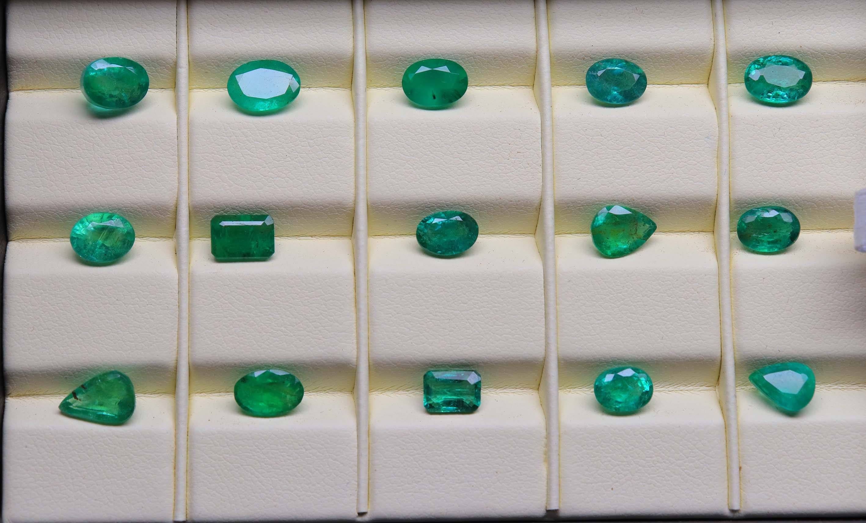 เหมือนกับภาพ