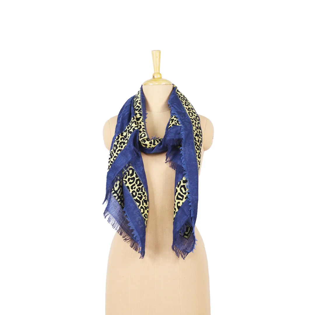 Venta al por mayor de bufandas y chales para un invierno cálido y elegante, fiesta y modelo utiliza bufanda hecha a mano disponible multicolor