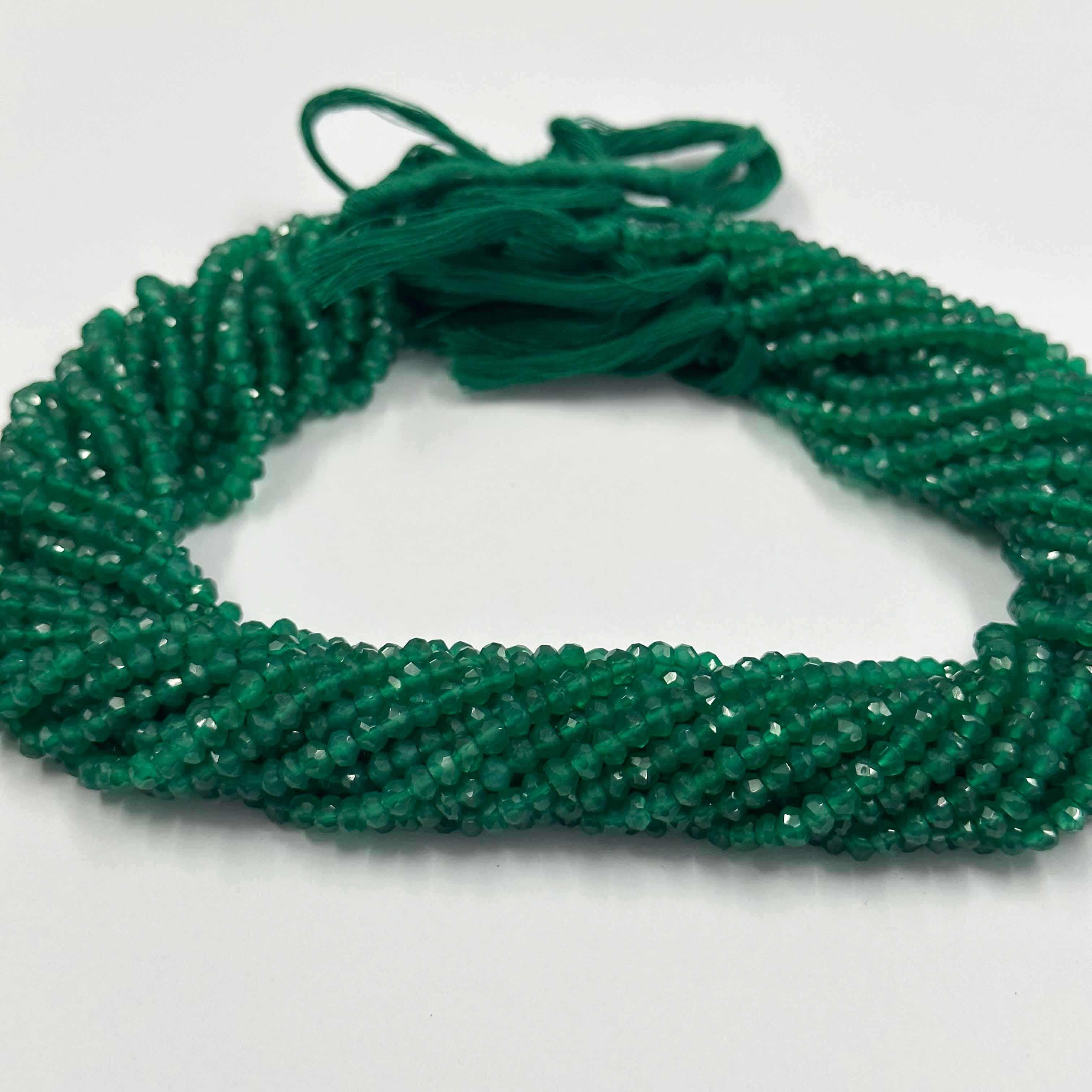 สีเขียว