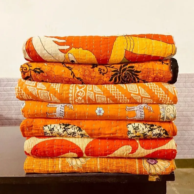 Colcha Kantha de algodão cor laranja, cobertor artesanal reversível Kantha, colcha Sari Kantha colchas costuradas à mão