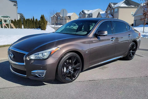 Neatly <strong>Used</strong> 2018 I.n f.i ni ti s Q.70L 5.6-Liter V8 Rare Long-Wheelbase Model Chestnut Brown Mileage 117800 - Product Image 4