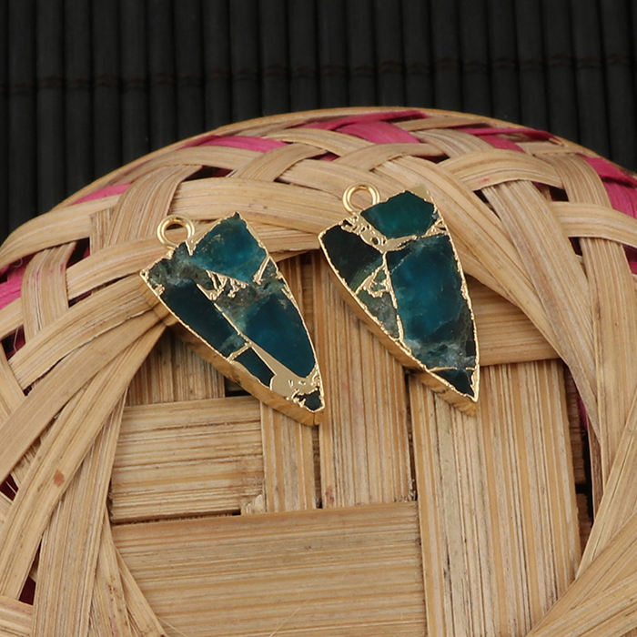 สีเขียวนีออน