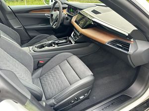 Kullanılan 2022 Audl e-tron GT - Product Image 4