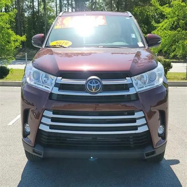 Auto usata 2019 TOYOT A HIGHLANDER XLE in vendita A un prezzo economico