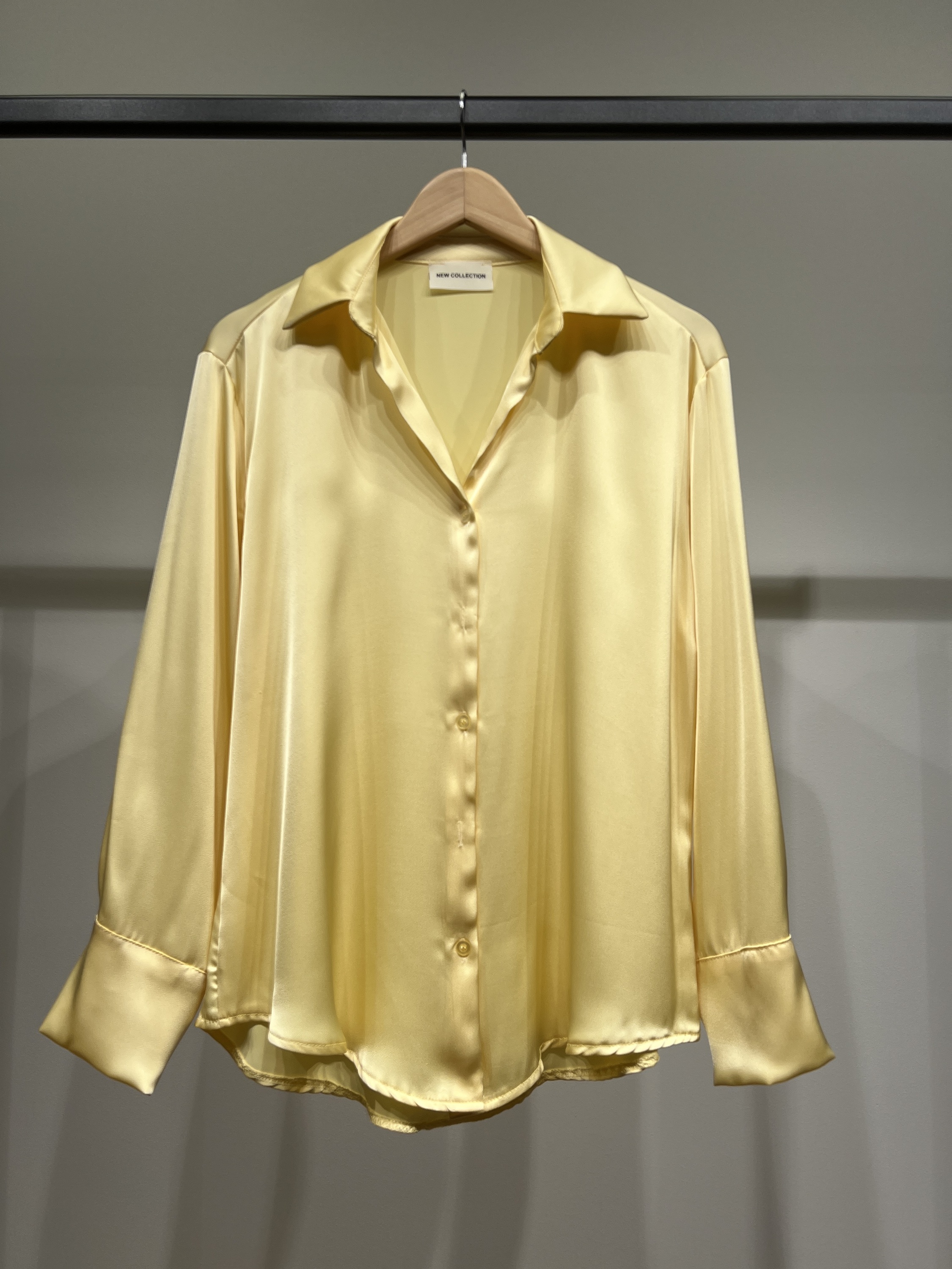 Jaune