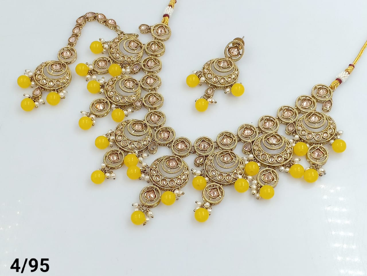 Jaune