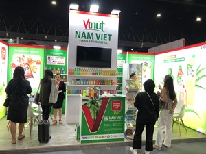11.2 Floz şişe Premium Cojo Cojo kavun suyu içecek Nata de Coco ile, toptan tedarikçiler meyve suyu karpuz suyu yapma