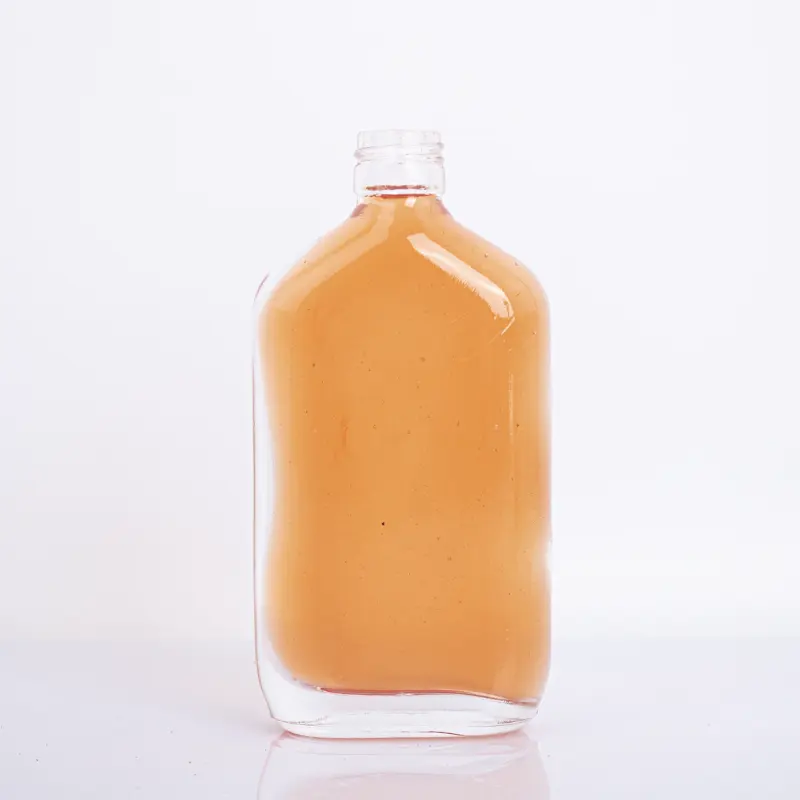 Botol kaca persegi klasik bahu datar 500ml 700ml untuk minuman keras minuman keras dengan kaca kustom Label es cetak LGG-359