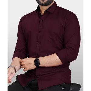 オフィスウェア用の最も売れているメンズポリエステル通気性プレーンソリッドシャツはインドから低価格で入手可能
