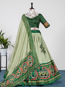 Hint ihracat kaliteli Patola baskı folyo iş kadın lehenga Choli düğün ve festival için giyim hint tedarikçisi