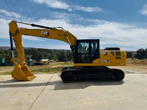 Kedi 323D3 ekskavatör paletli için 2024 kullanılan 25 Ton çalışma ağırlığı Cummins Yuchai motor Changjiang hidrolik pompa çekirdek dahil