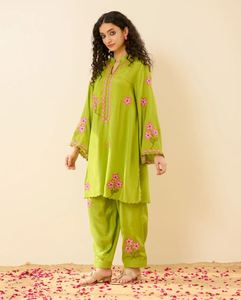 Güzel el bloğu baskı saf pamuk yeşil çiçek nakış iş seti tamamen dikişli yetişkin Kurta pantolon Dupatta Plazo kıyafet - Product Image 4