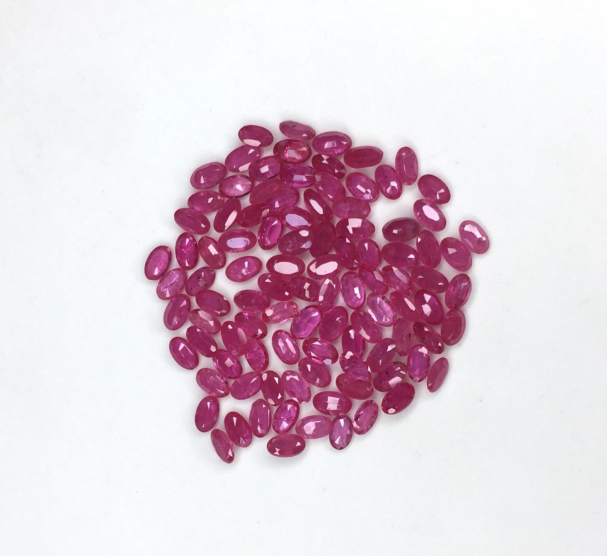 สีชมพูแดง