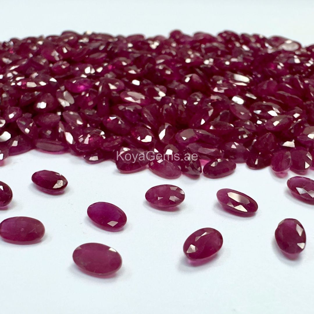 สีแดงอ่อน