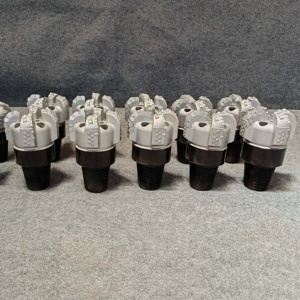 Kaya delme için PDC matkap uçları düğme uçları PDC sürükle bit - Product Image 6