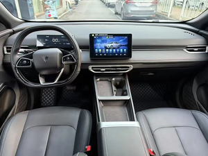 Mükemmel 2025 M.odel Je t bizim Tr a ve.le.r 1.5T 2.0T SUV - Product Image 2