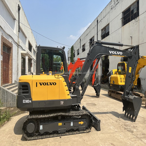 价格便宜的二手农用拖拉机迷你挖掘机沃尔沃EC60 6.0t用于花园工作在很好的条件下