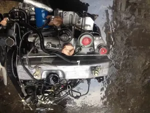 4d56 D4bh สภาพดี D4BH เครื่องยนต์ดีเซลมือสองที่มีเทอร์โบ4.5L 364Hp 4สูบ6สูบสำหรับรถดัมพ์ - Product Image 2