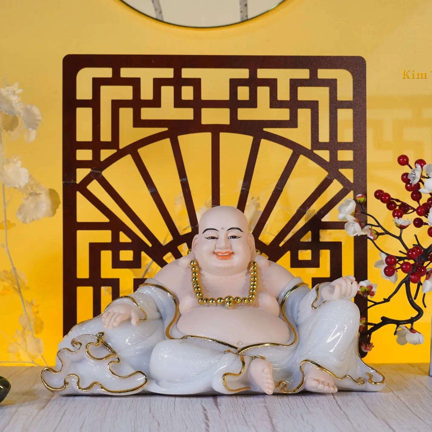 Geschenken En Ambachten Hars Handwerk Kleine Boeddha Zittende Standbeeld Hars Wit Sculptuur Op Maat Ontwerp En Kleur Voor Huisdecoratie