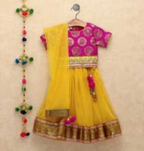 设计师看起来花哨的无袖网布粉色儿童女孩民族<span class=keywords><strong>Lehenga</strong></span> Choli duppatta与gota作品<span class=keywords><strong>lehenga</strong></span>和duppatta