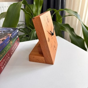 Elegante orologio da ufficio, tranquillo orologio da tavolo senza ticchettio per ufficio moderno professionale, regalo compatto ed elegante oggetto da scrivania - Product Image 3