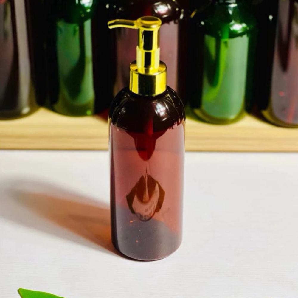 สีน้ำตาล