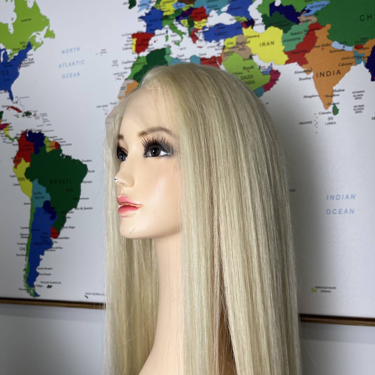 สีเหลือง