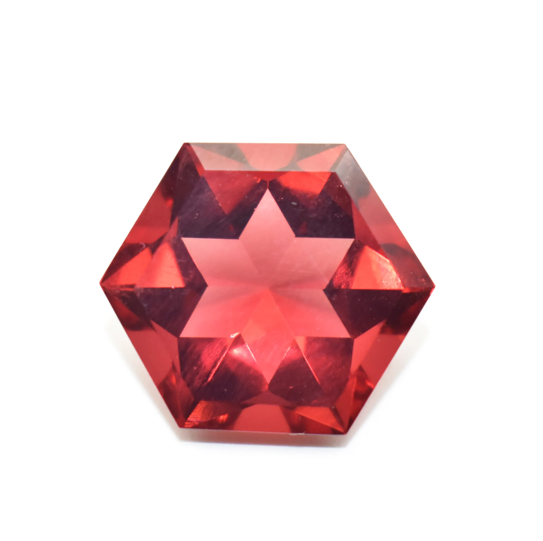 Rubino forma esagonale sfaccettata sfaccettata sfaccettature uniche gemme coltivate in laboratorio pietra da 3 mm a 15 mm Neno sintetico
