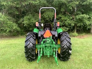 טרקטור 4WD משומש טרקטורים 4X4 2021 JOHN DEERE 5055E טרקטור משומש ציוד מכונות חקלאיות למכירה