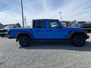 2021 <strong>Jeep</strong> Gladiator Sport Crew Cab 4WD Pickup Manual &amp; Automatic Gear Leather Seats 4L Engine AWD Drive Gas &amp; Electric Fuel - Product Image 2