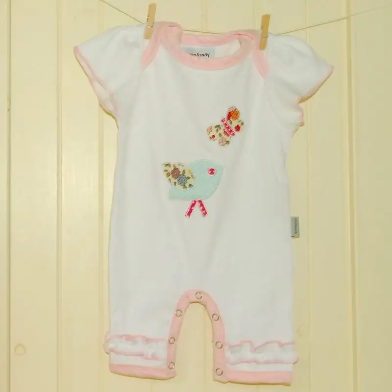 Diseño personalizado de bambú Spandex bebé Footie mameluco recién nacido manga larga liso bebé algodón orgánico pijamas de bebé ropa nueva suave