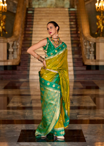 Güzel tasarımcı kiraz ipek Rajpath Sarees Presents en son koleksiyon başlattı - Product Image 4