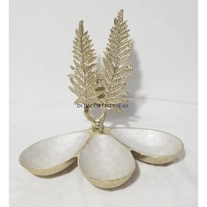 Toptan toplu satış şık görünüm ağır Metal 3 bölme altın kaplama yuvarlak şekil kase ile çiçekler ve yapraklar tasarım - Product Image 5